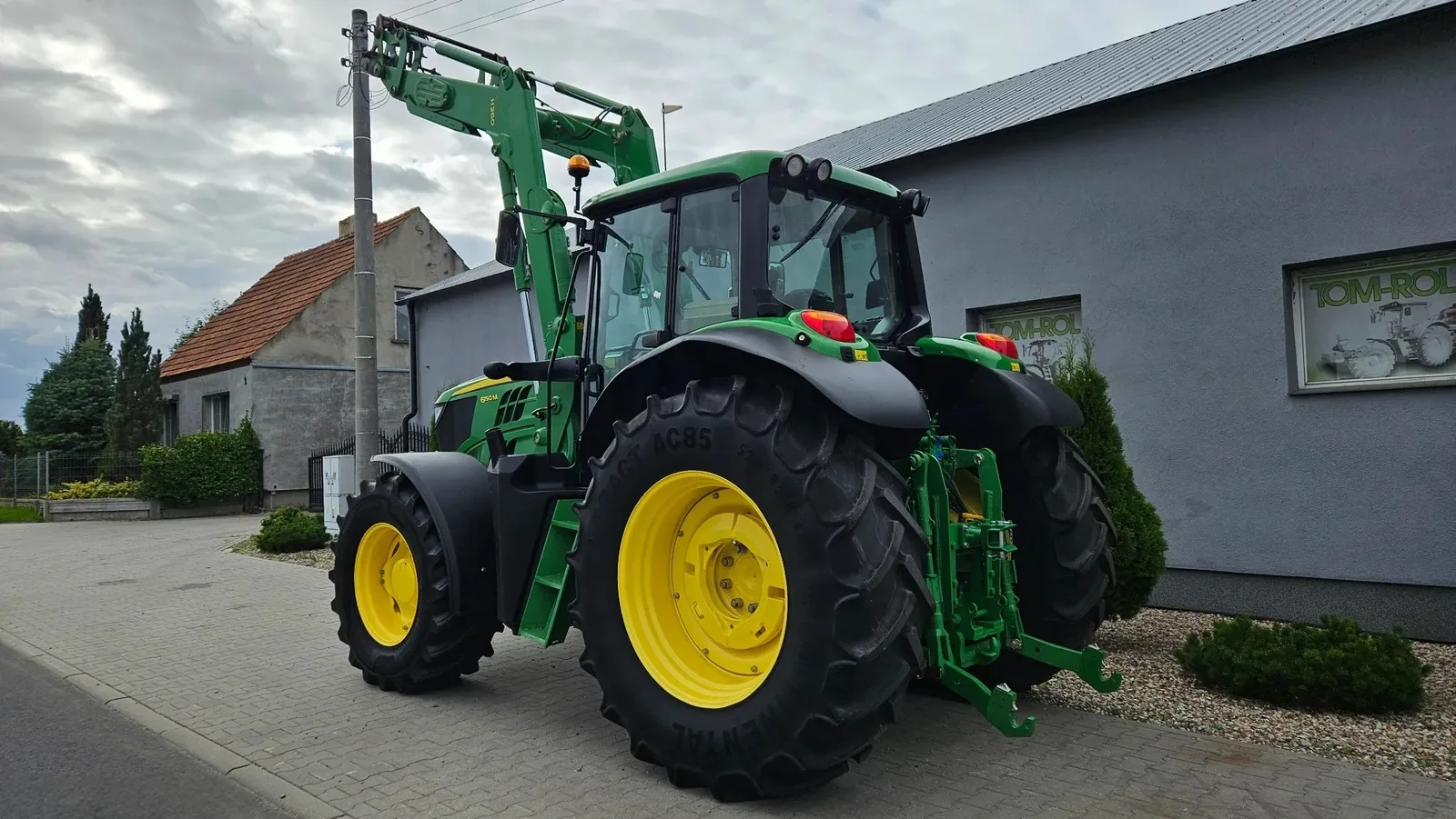 John Deere 6150M — foto 1