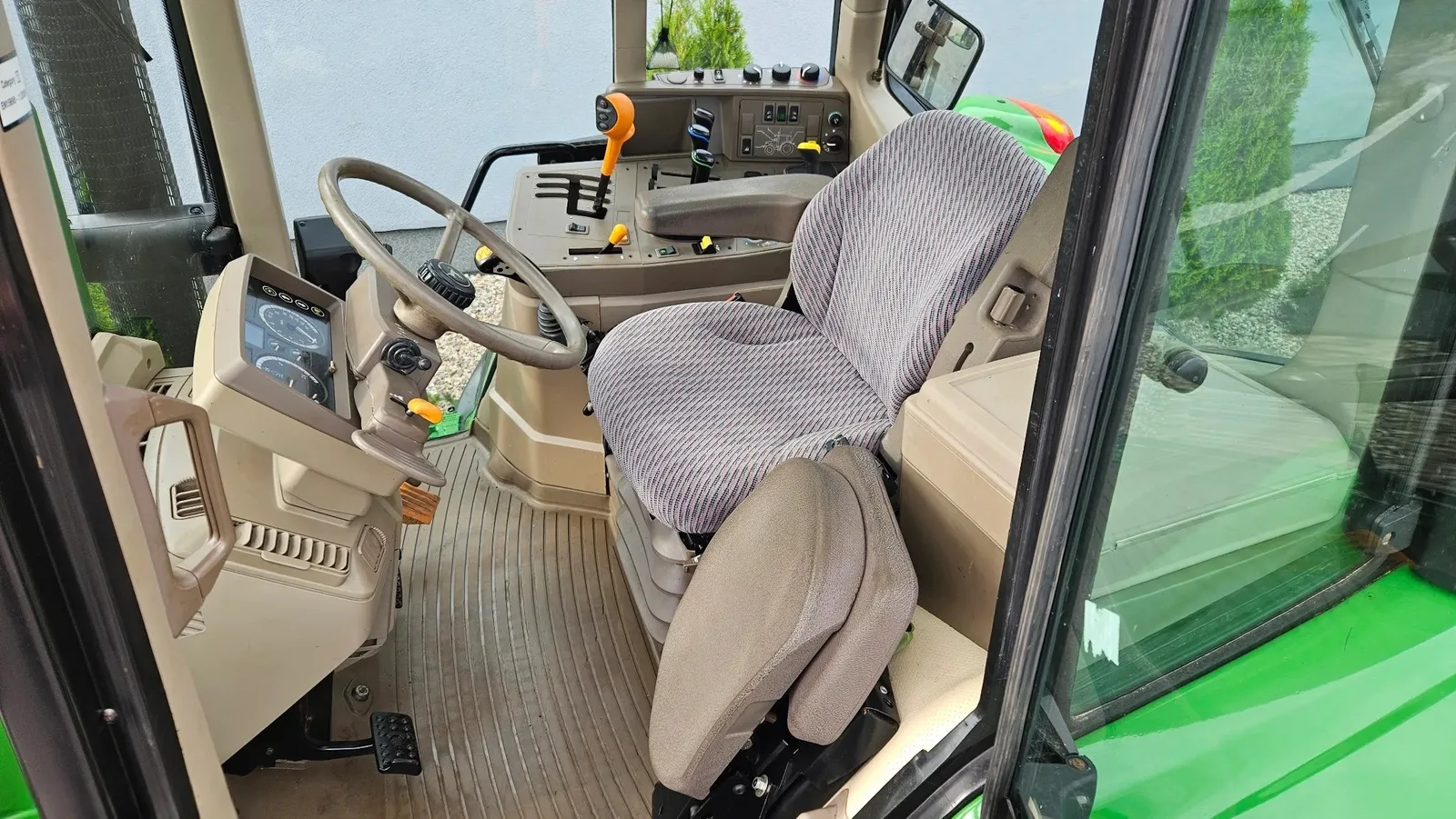 John Deere 6150M — foto 8
