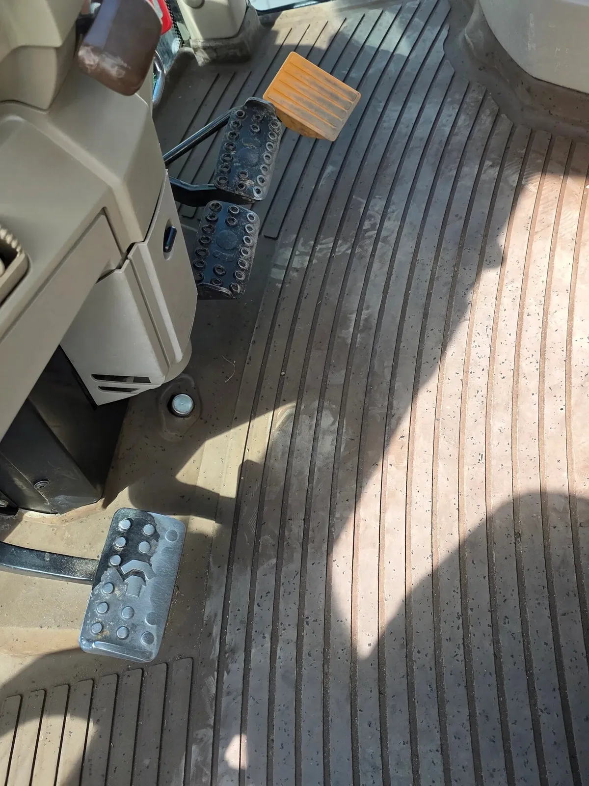 John Deere 6320 — foto 12