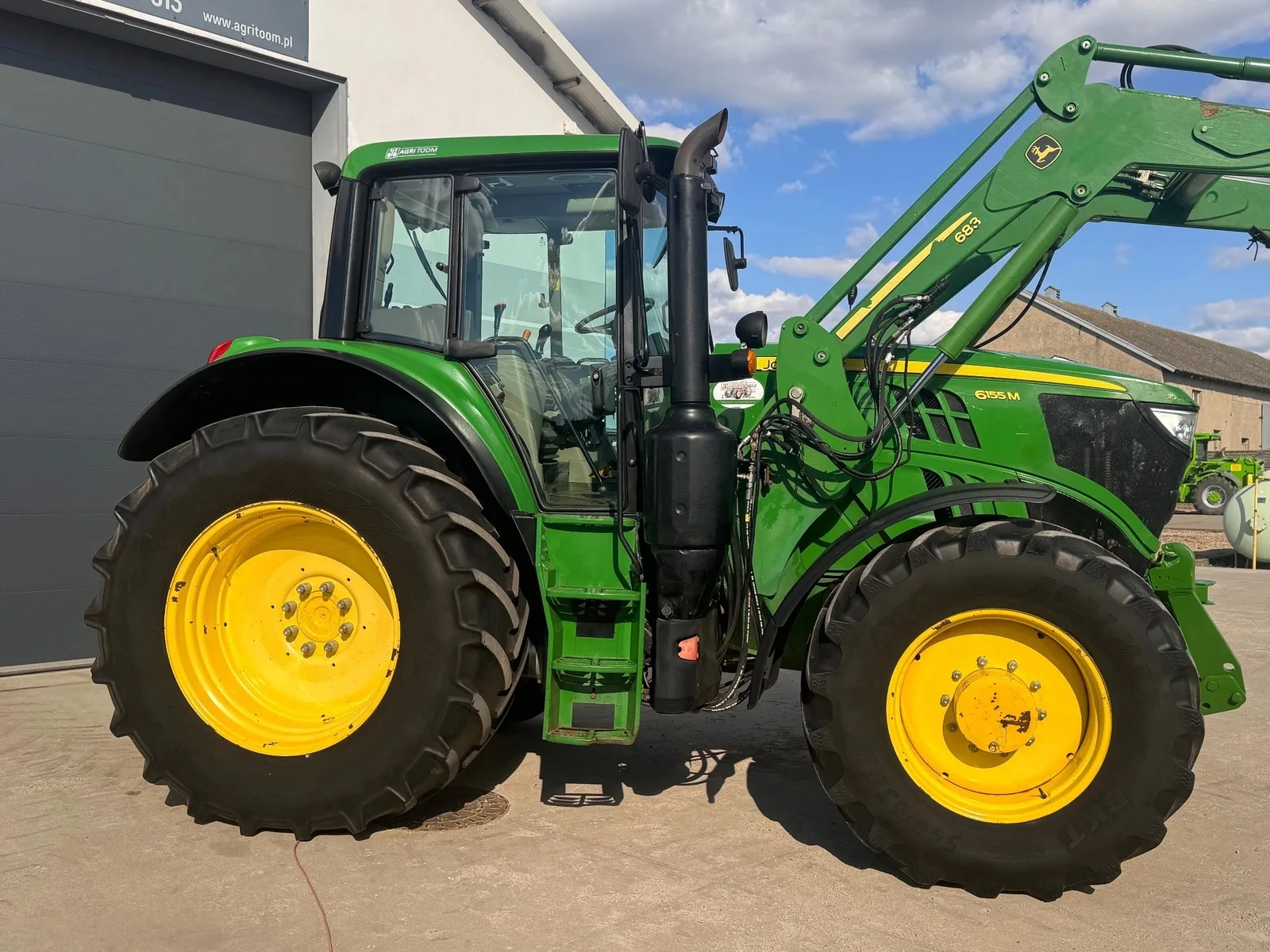 John Deere 6155M