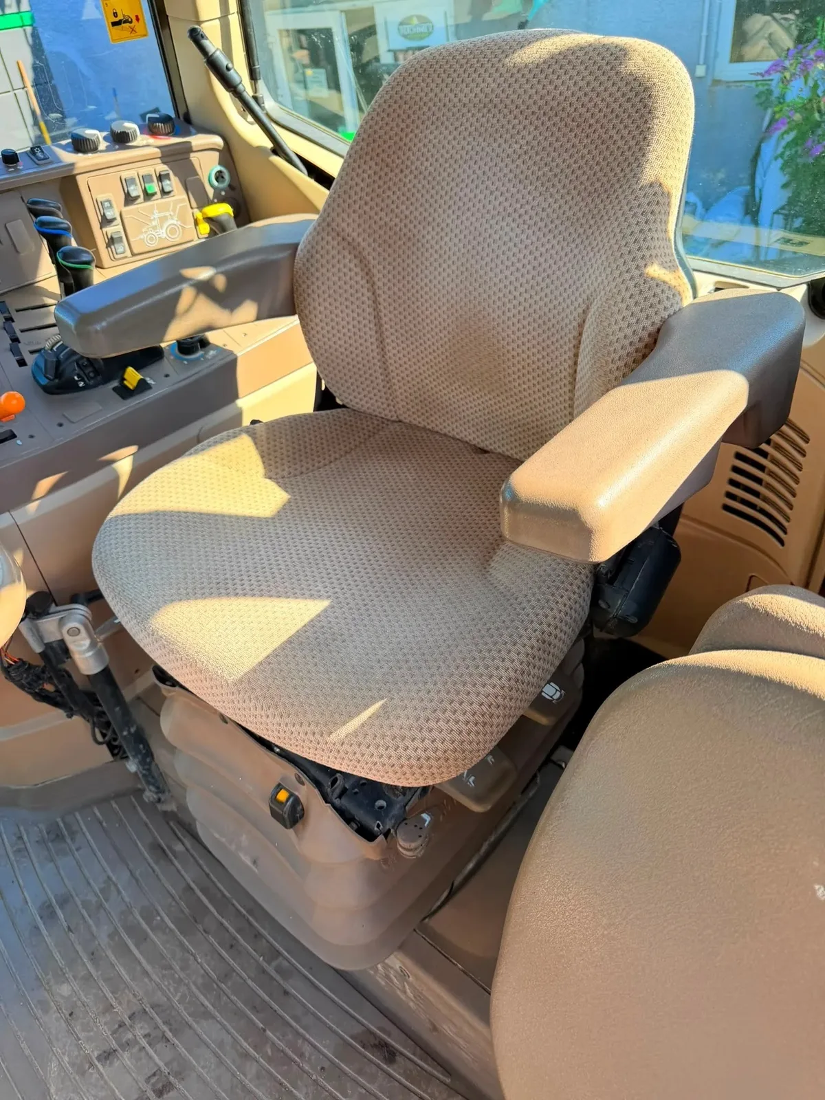 John Deere 6170M — foto 18