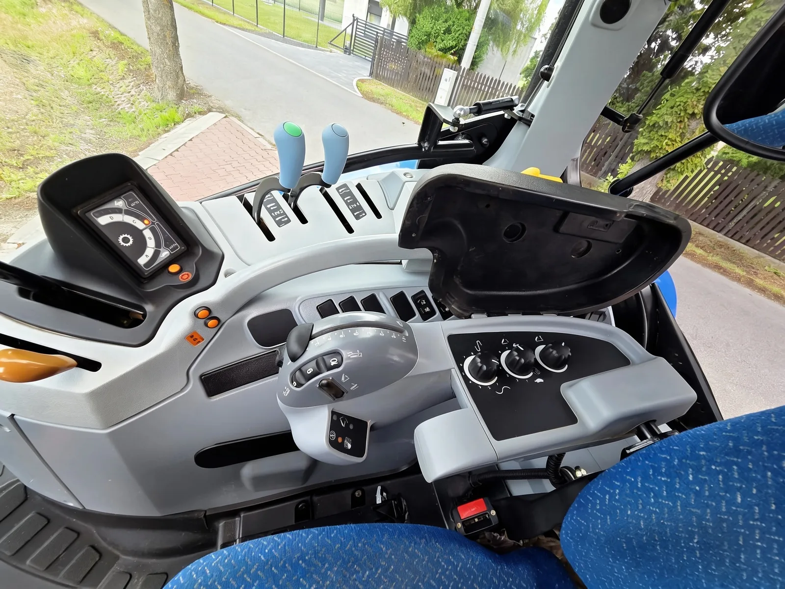 New Holland T6.120 — foto 9