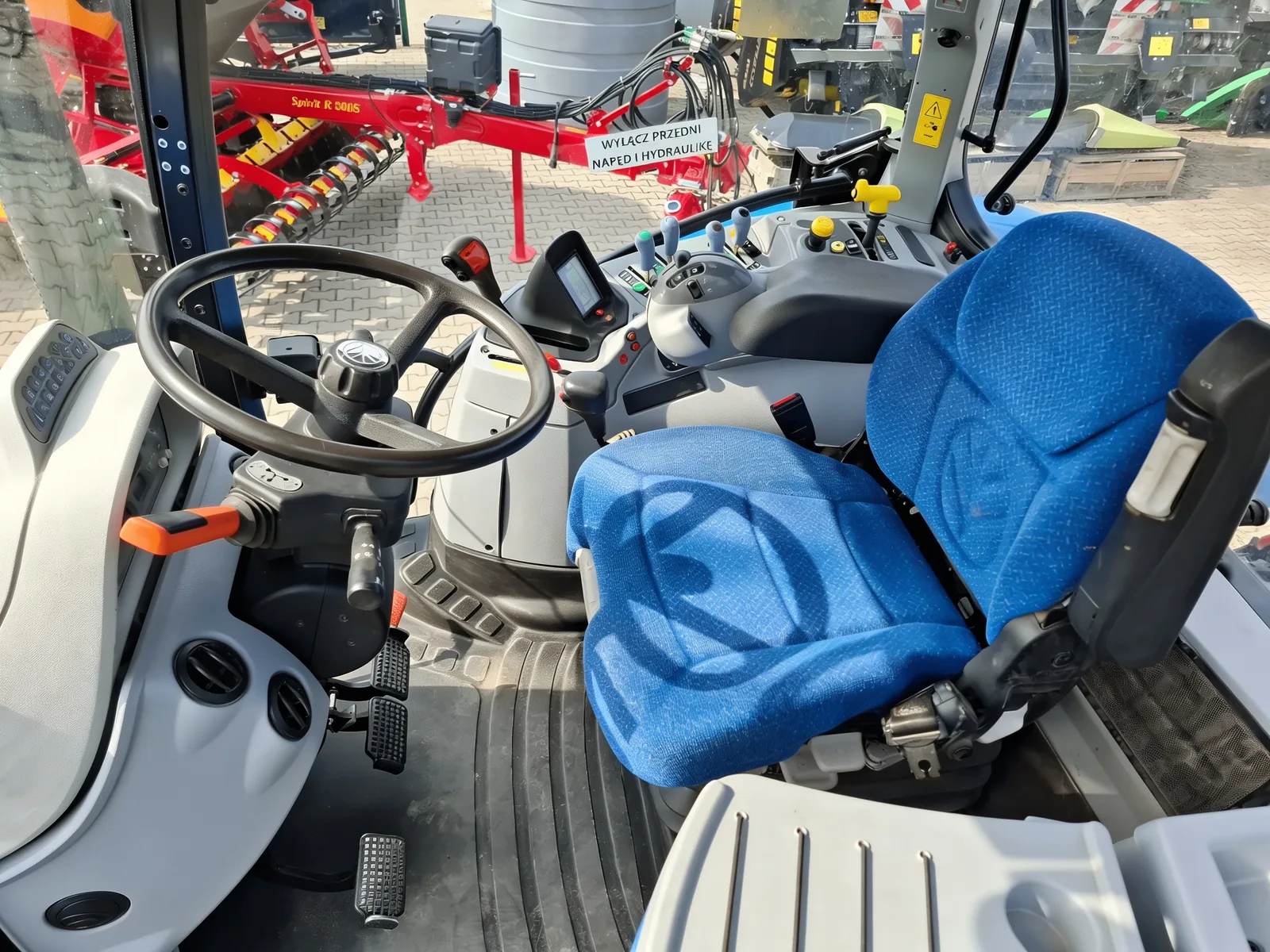New Holland T6.175 — foto 14