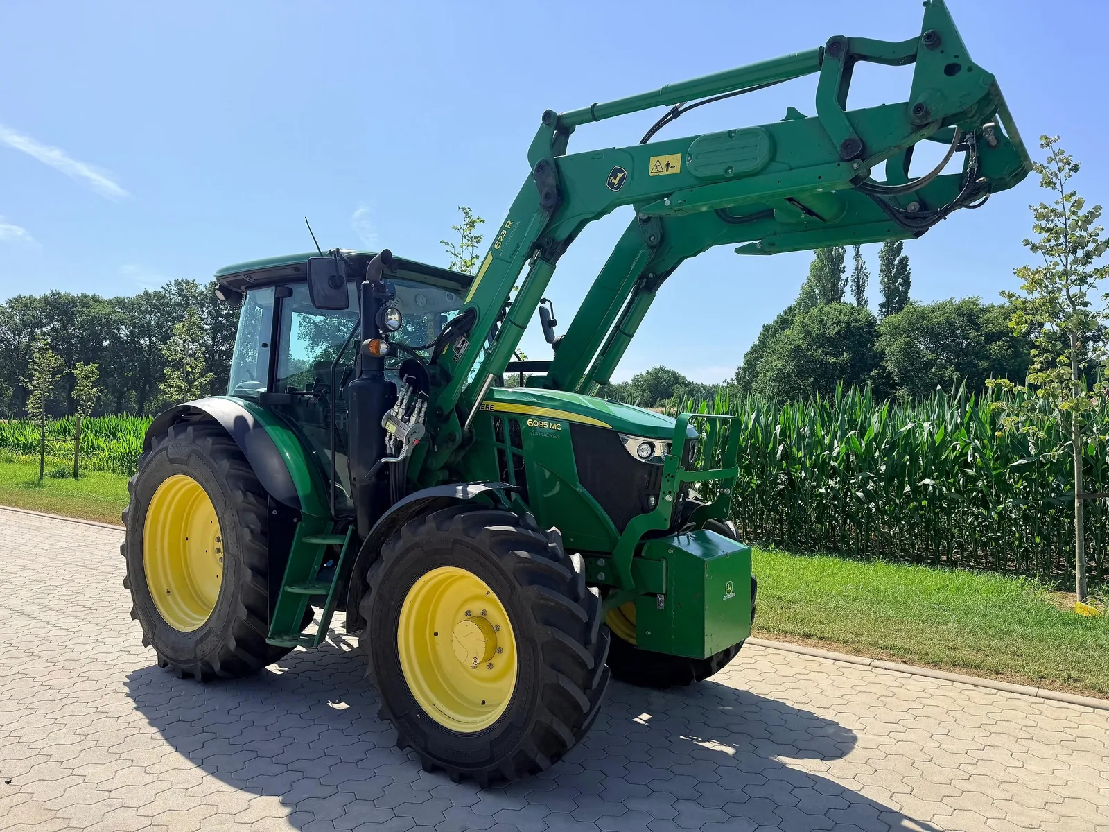 John Deere 6095MC — foto 7
