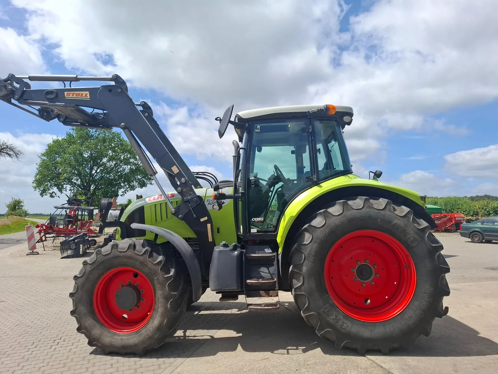 Claas Arion 640 — foto 4