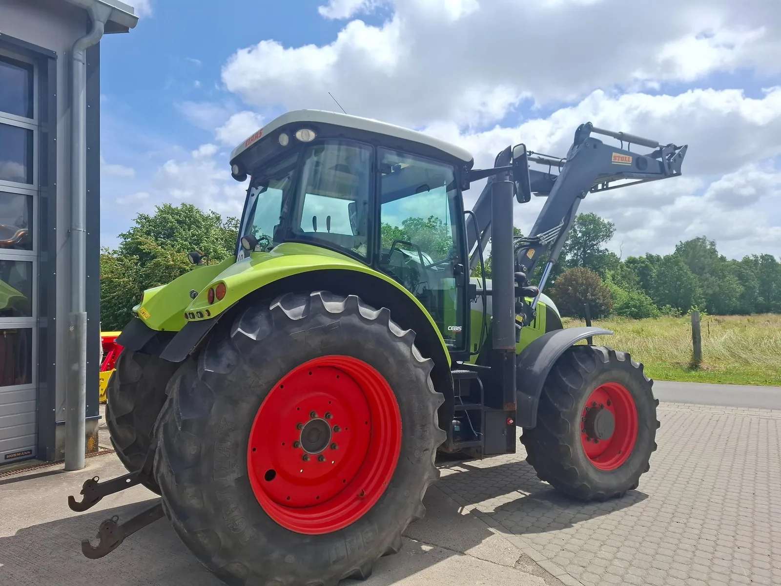 Claas Arion 640 — foto 8