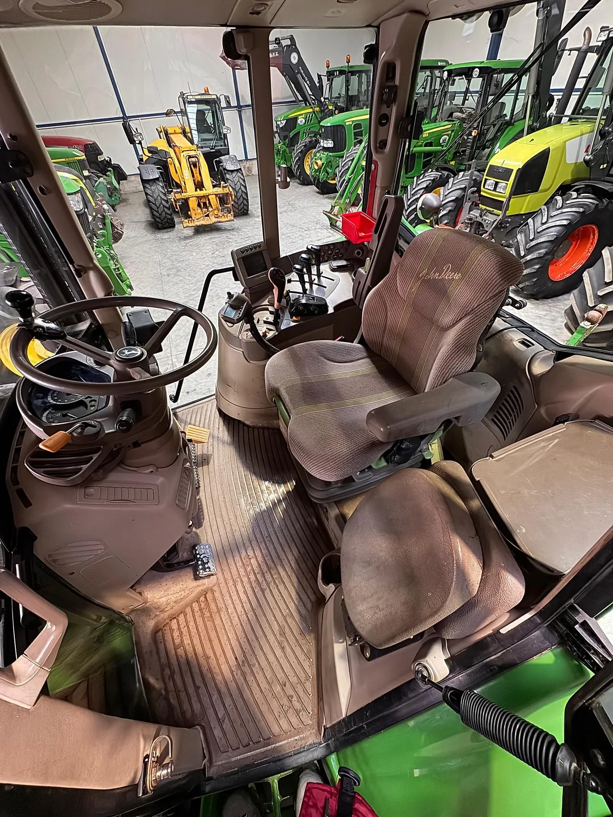 John Deere 6930 Premium — foto 17