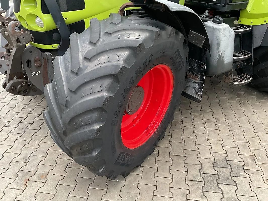 Claas Arion 630 — foto 2