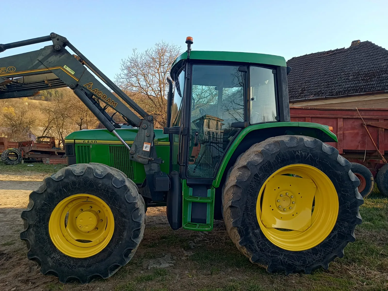 John Deere 6410 — foto 1
